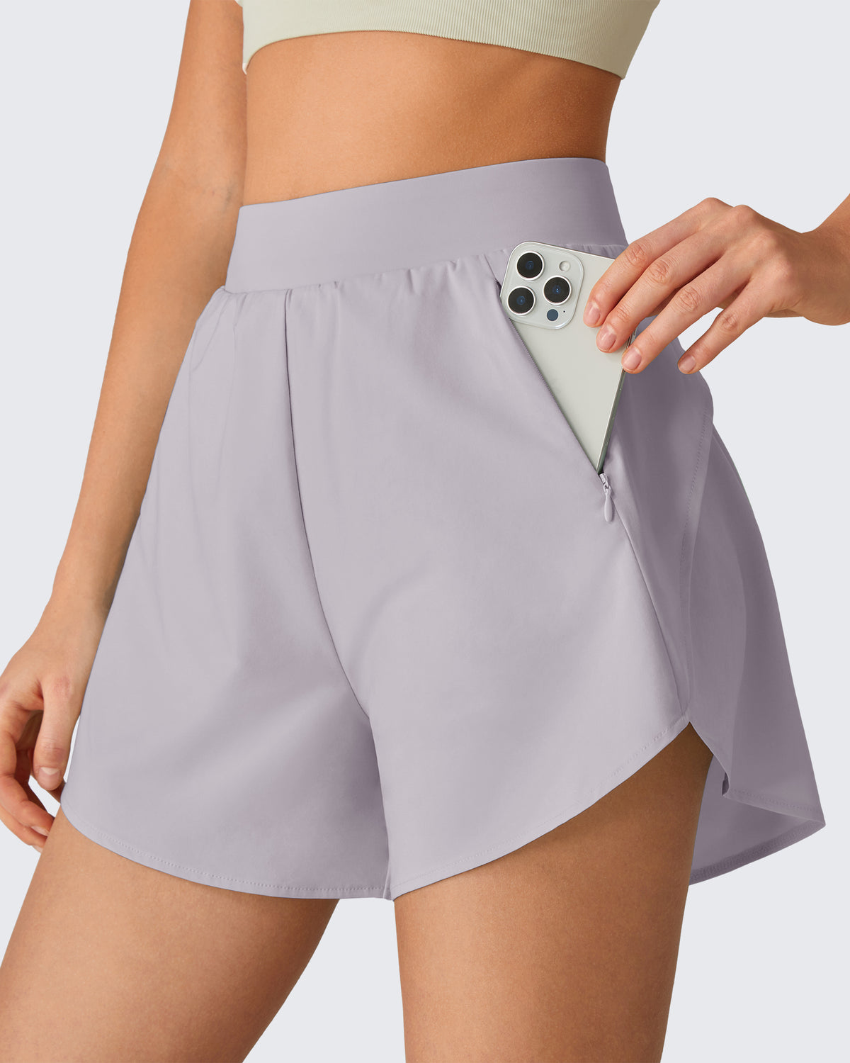 G4Free Chillwhisp 2.5" Dolphin Hem Running Shorts with Pockets