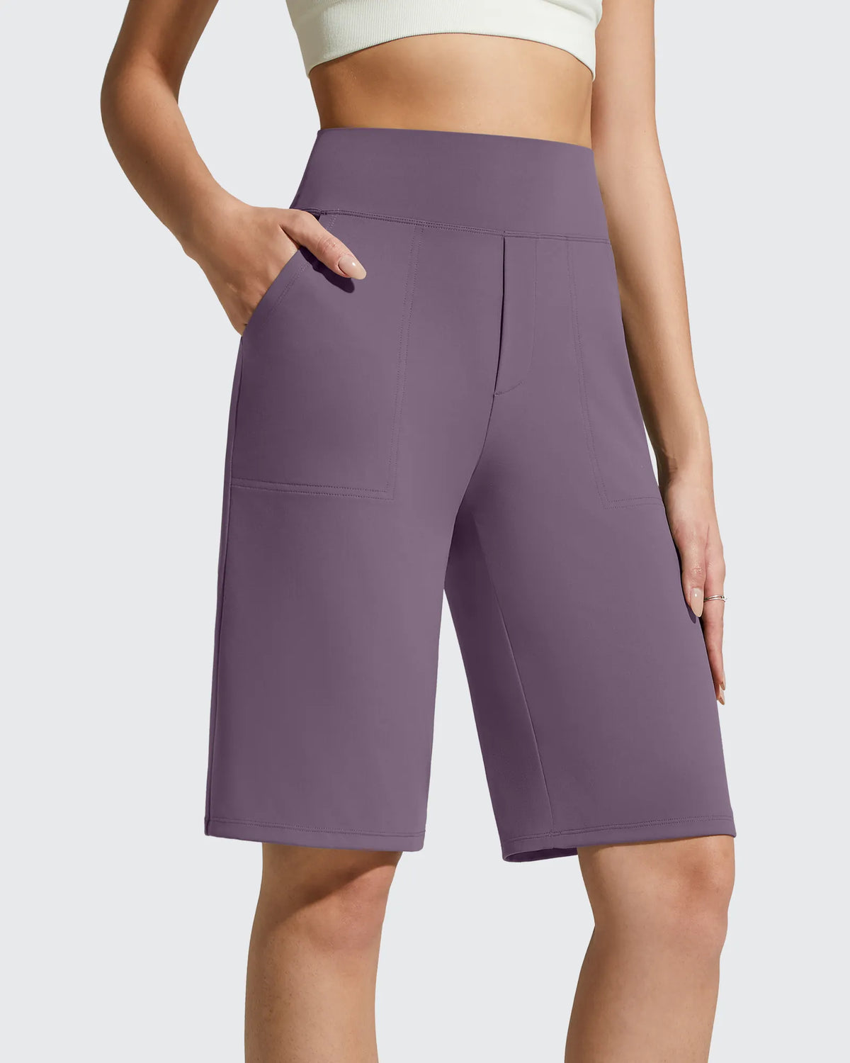EverGoing Bermuda Pockets Knee Length Shorts 10"