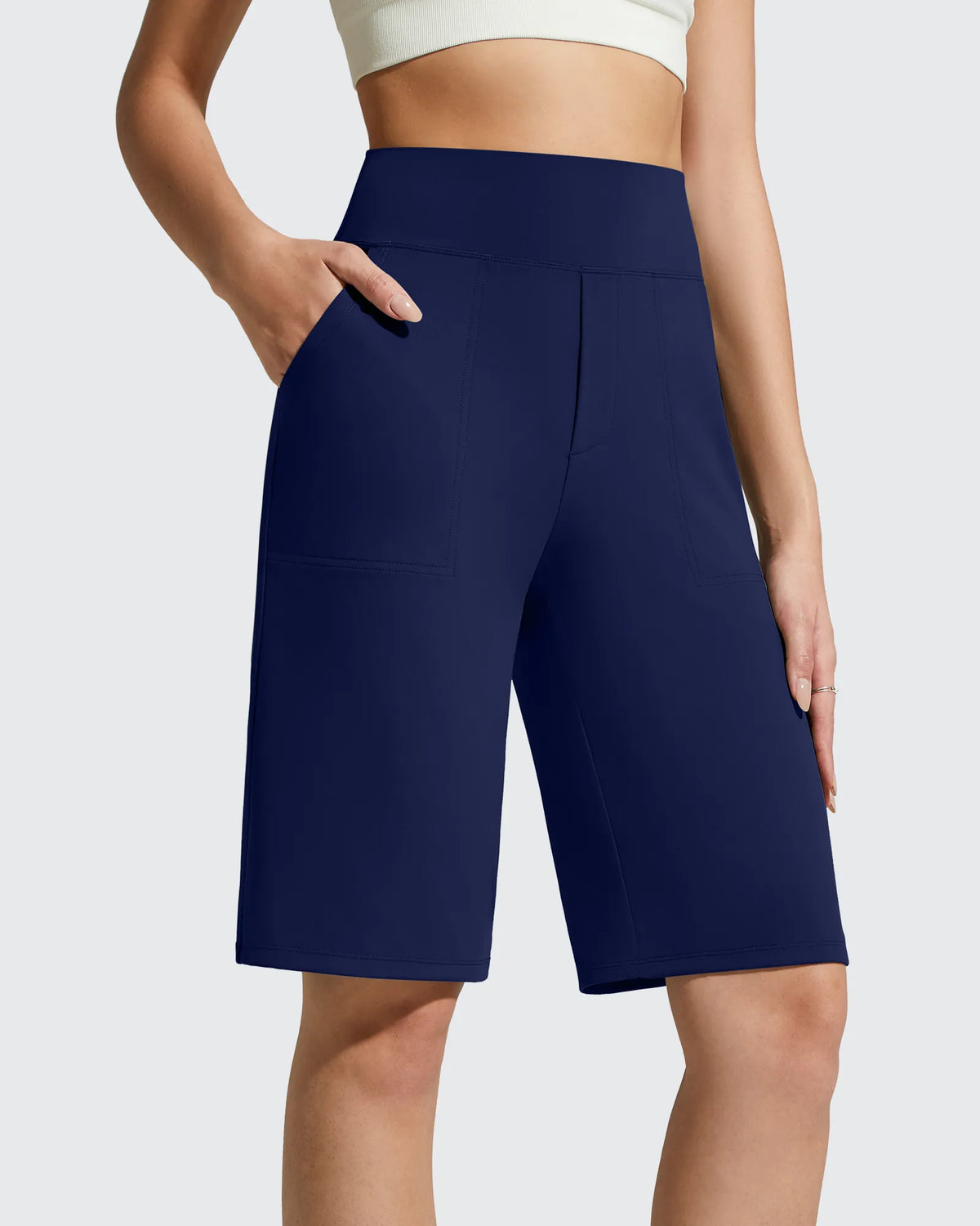 EverGoing Bermuda Pockets Knee Length Shorts 10"