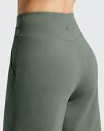 EverGoing Cross Waist Pockets Athletic Shorts 6''