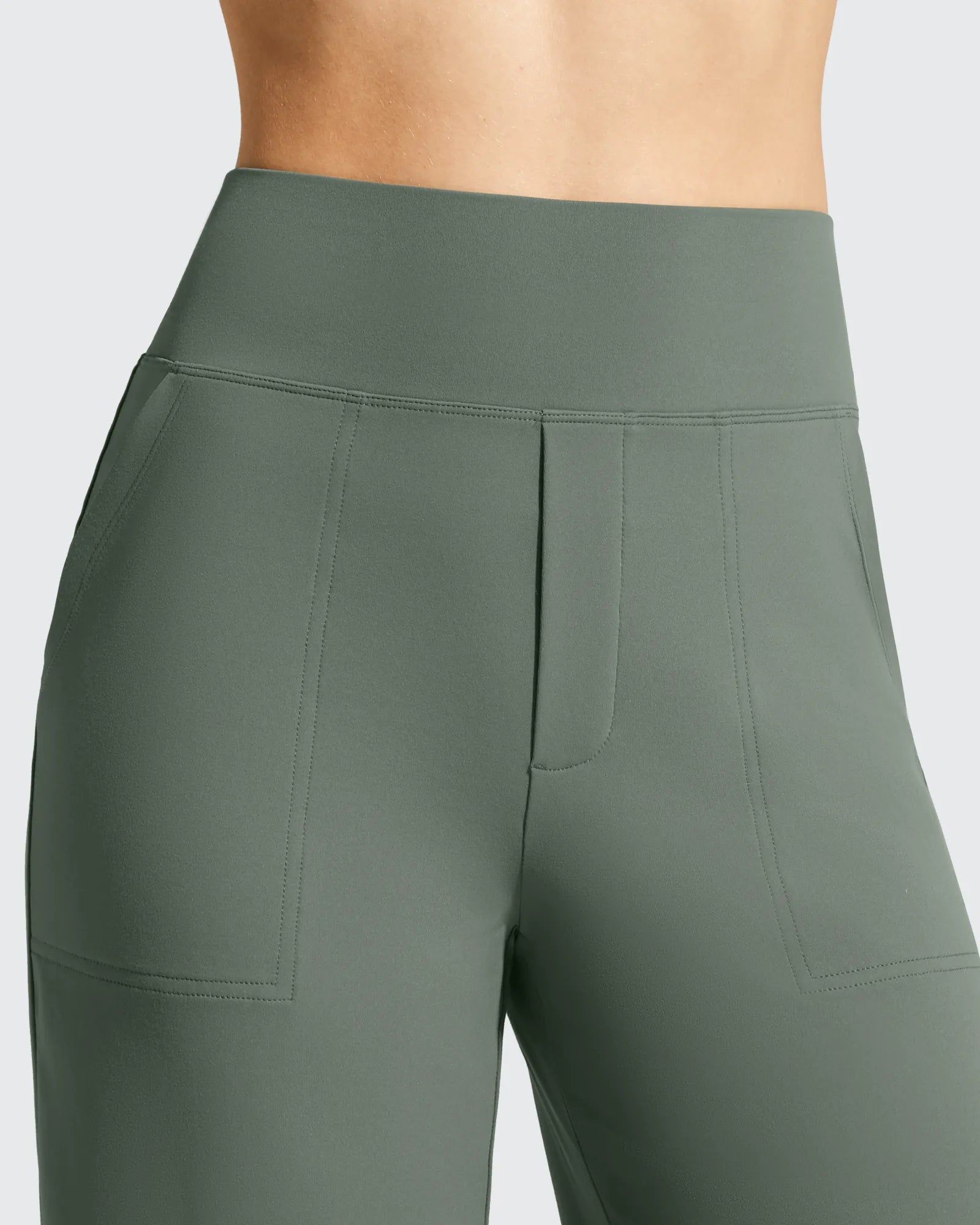 EverGoing Bermuda Pockets Knee Length Shorts 10"