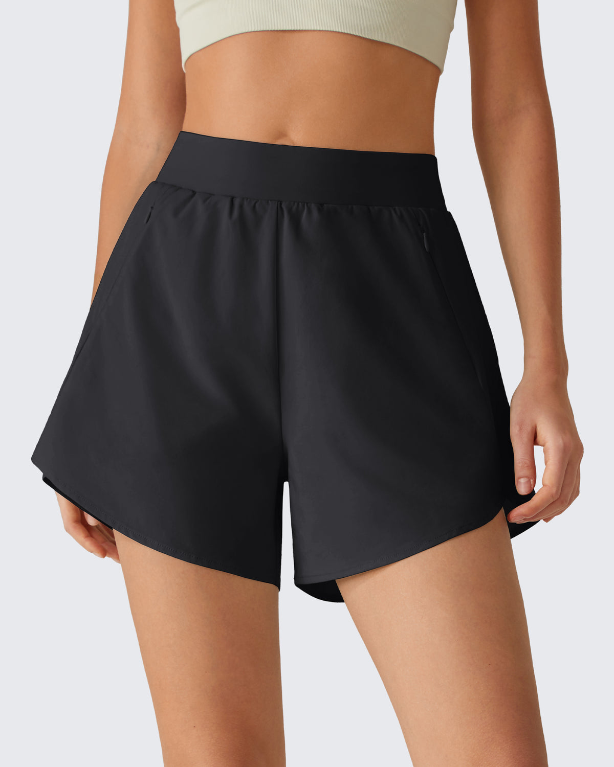 G4Free Chillwhisp 2.5" Dolphin Hem Running Shorts with Pockets