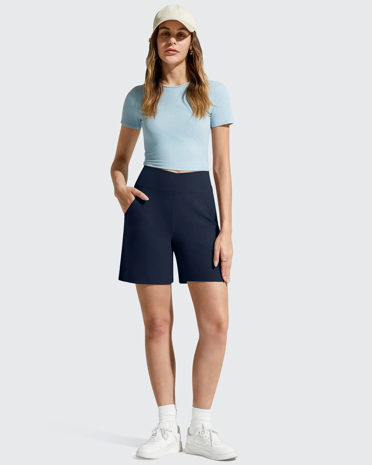 EverGoing Cross Waist Pockets Athletic Shorts 6''