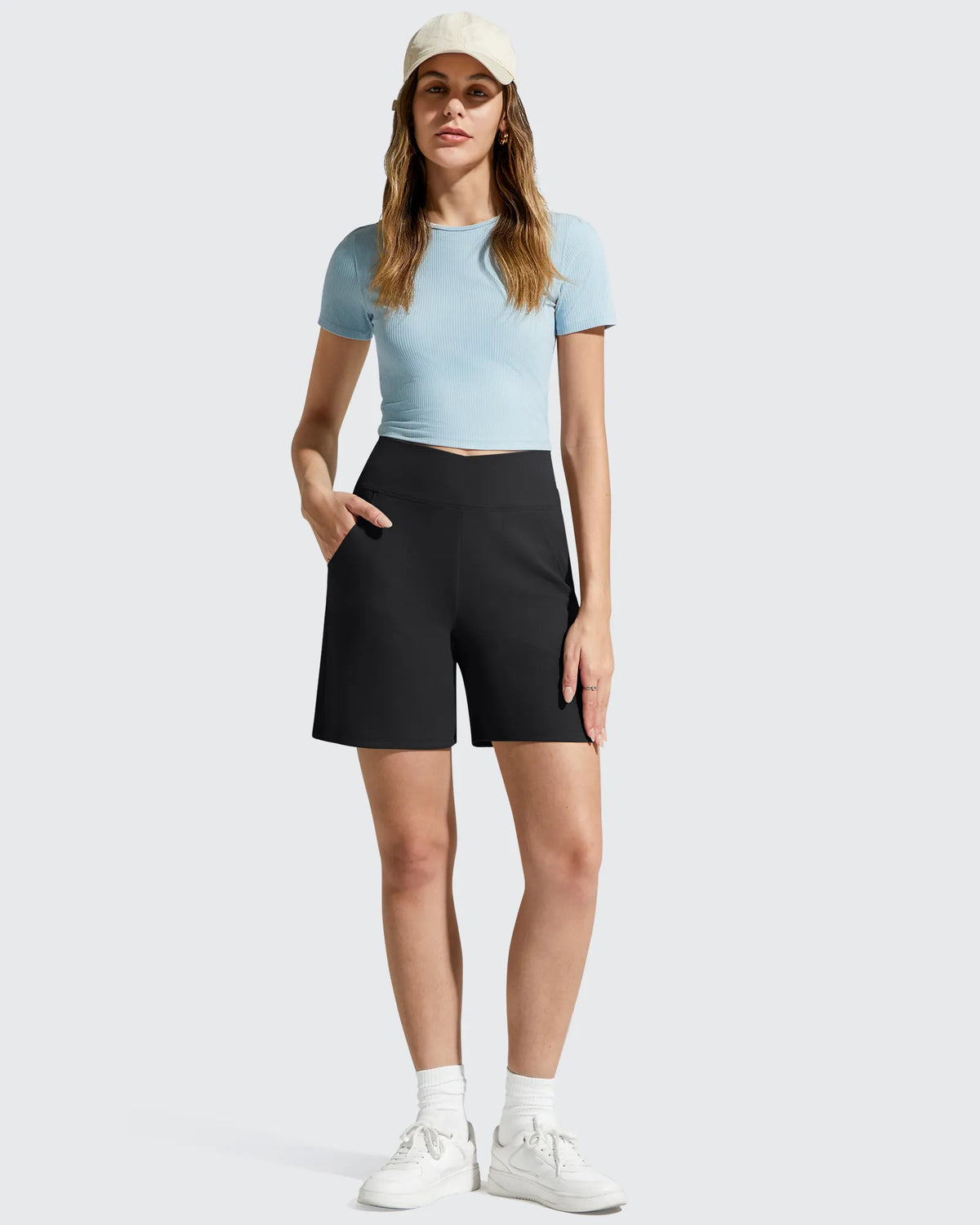 EverGoing Cross Waist Pockets Athletic Shorts 6''