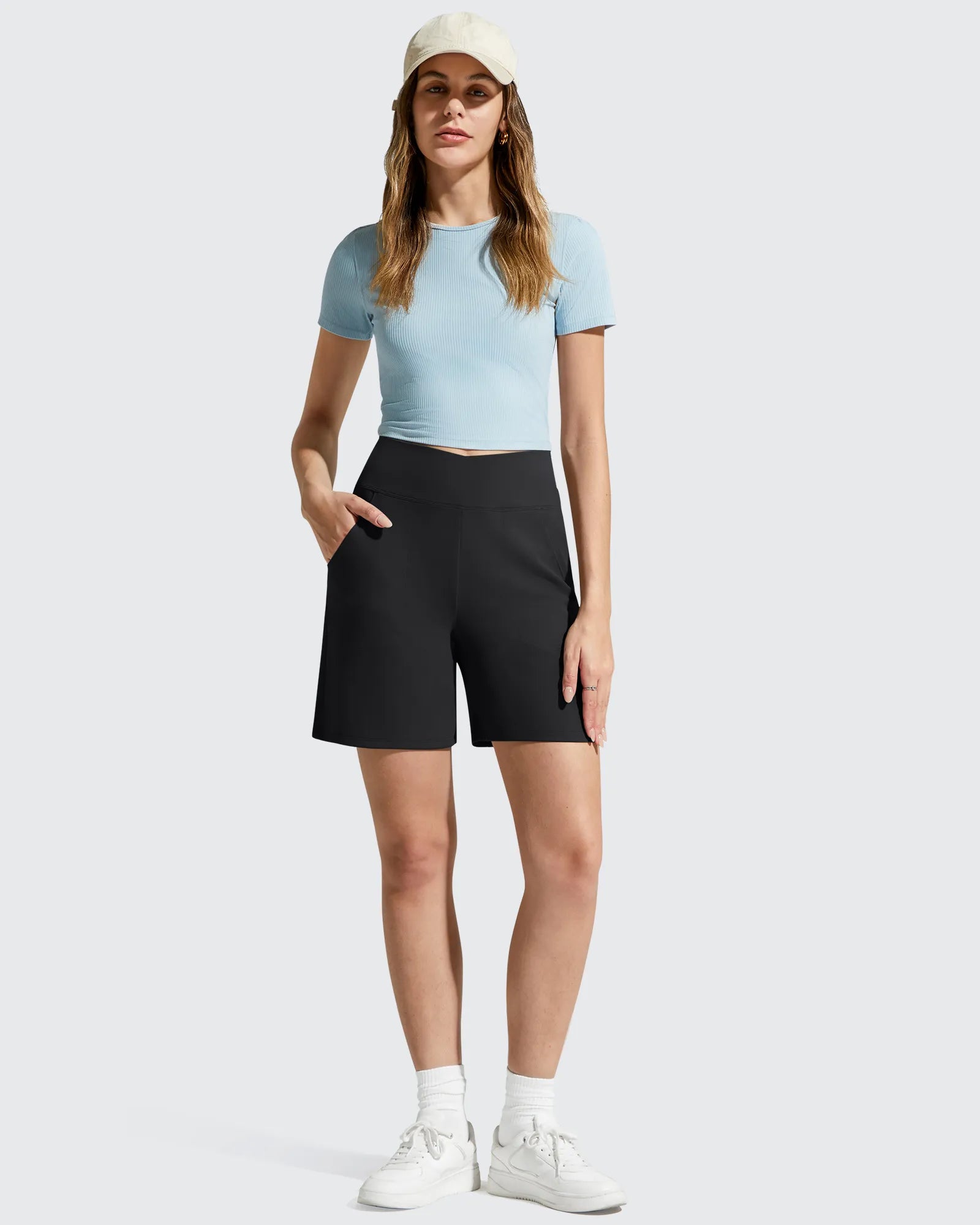 EverGoing Cross Waist Pockets Athletic Shorts 6''