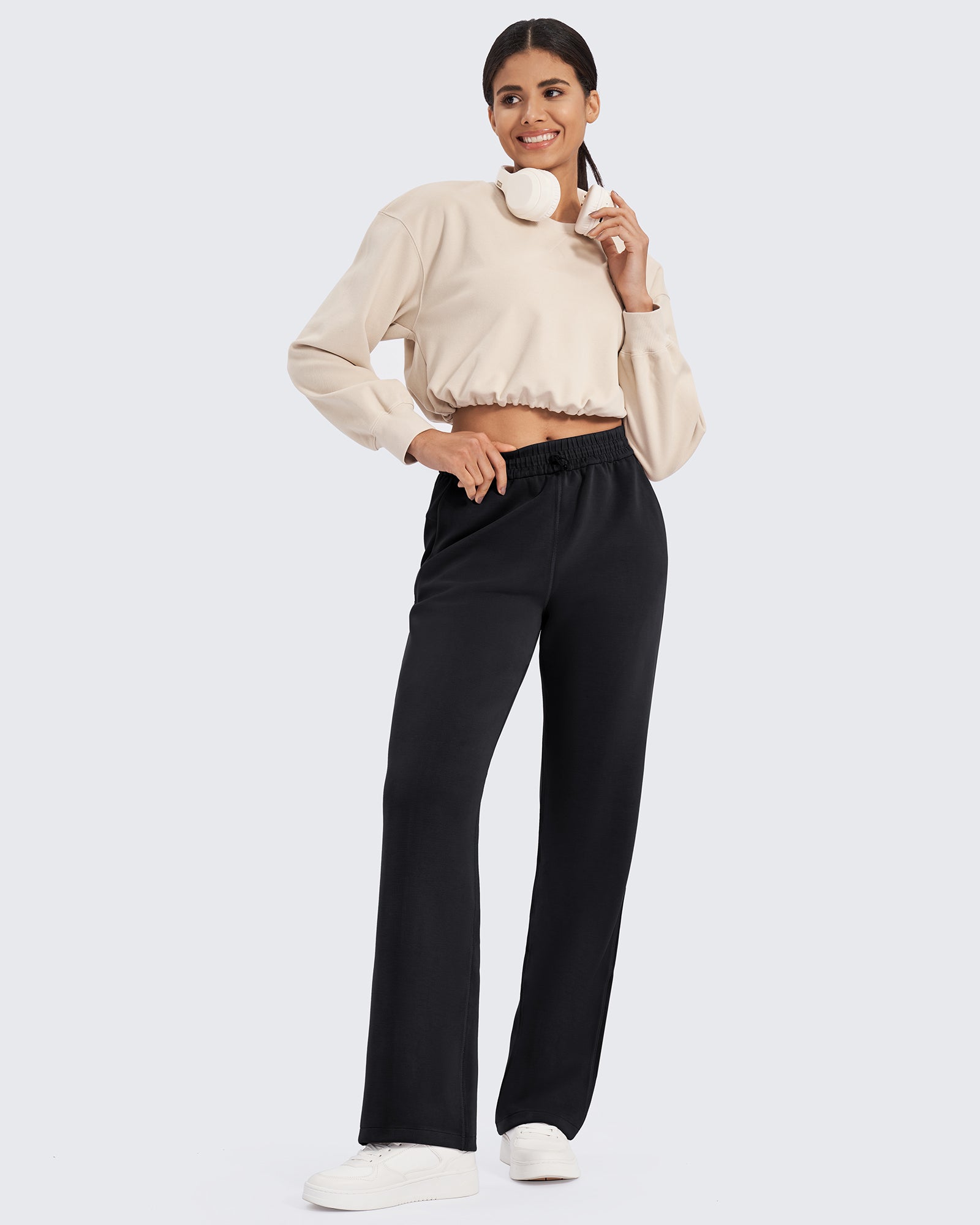 Smoofit Mid-Waist Wide Leg Sweatpants Short