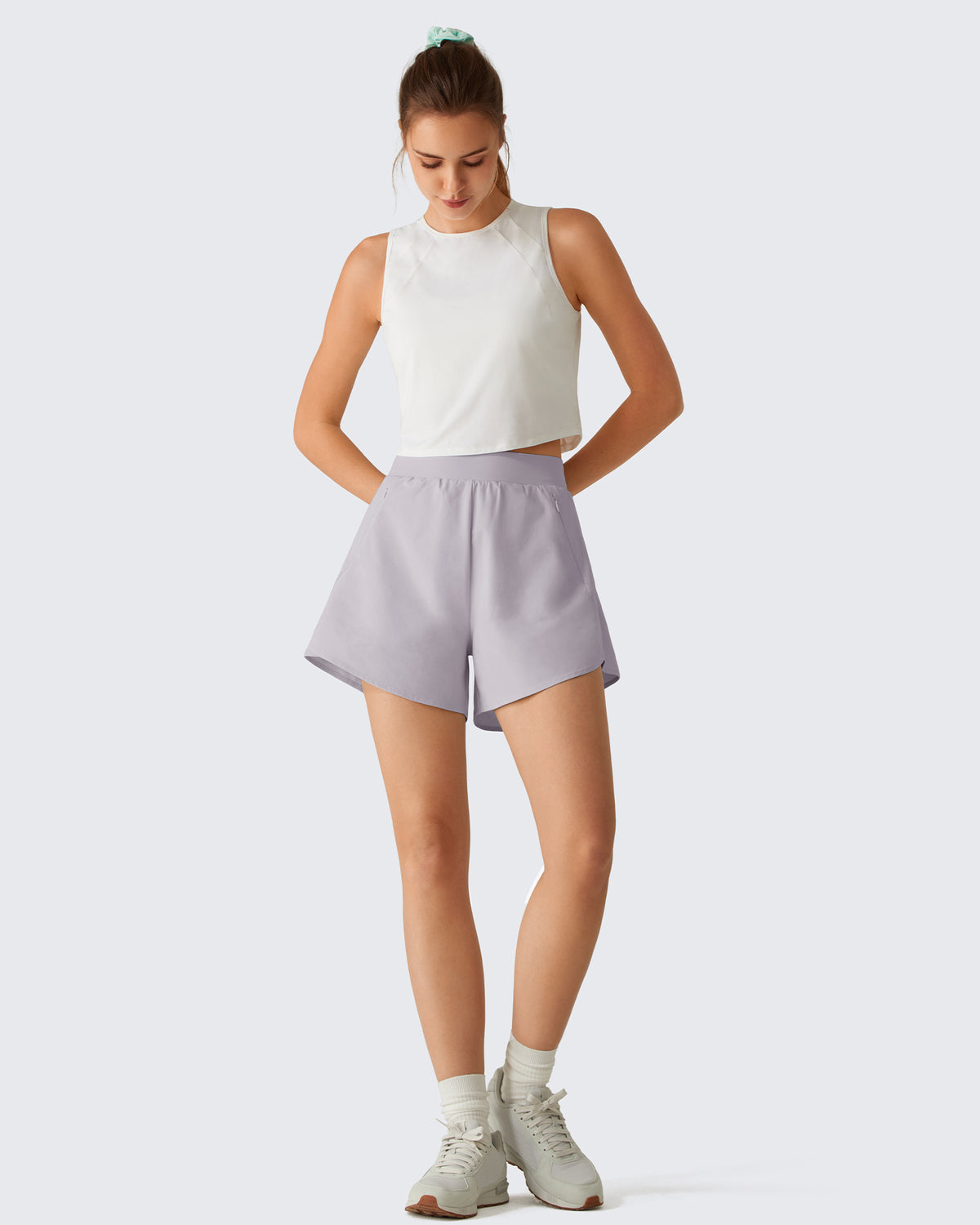 G4Free Chillwhisp 2.5" Dolphin Hem Running Shorts with Pockets