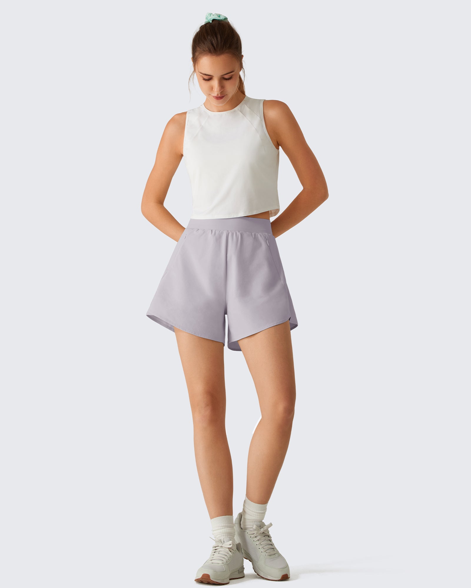G4Free Chillwhisp 2.5" Dolphin Hem Running Shorts with Pockets