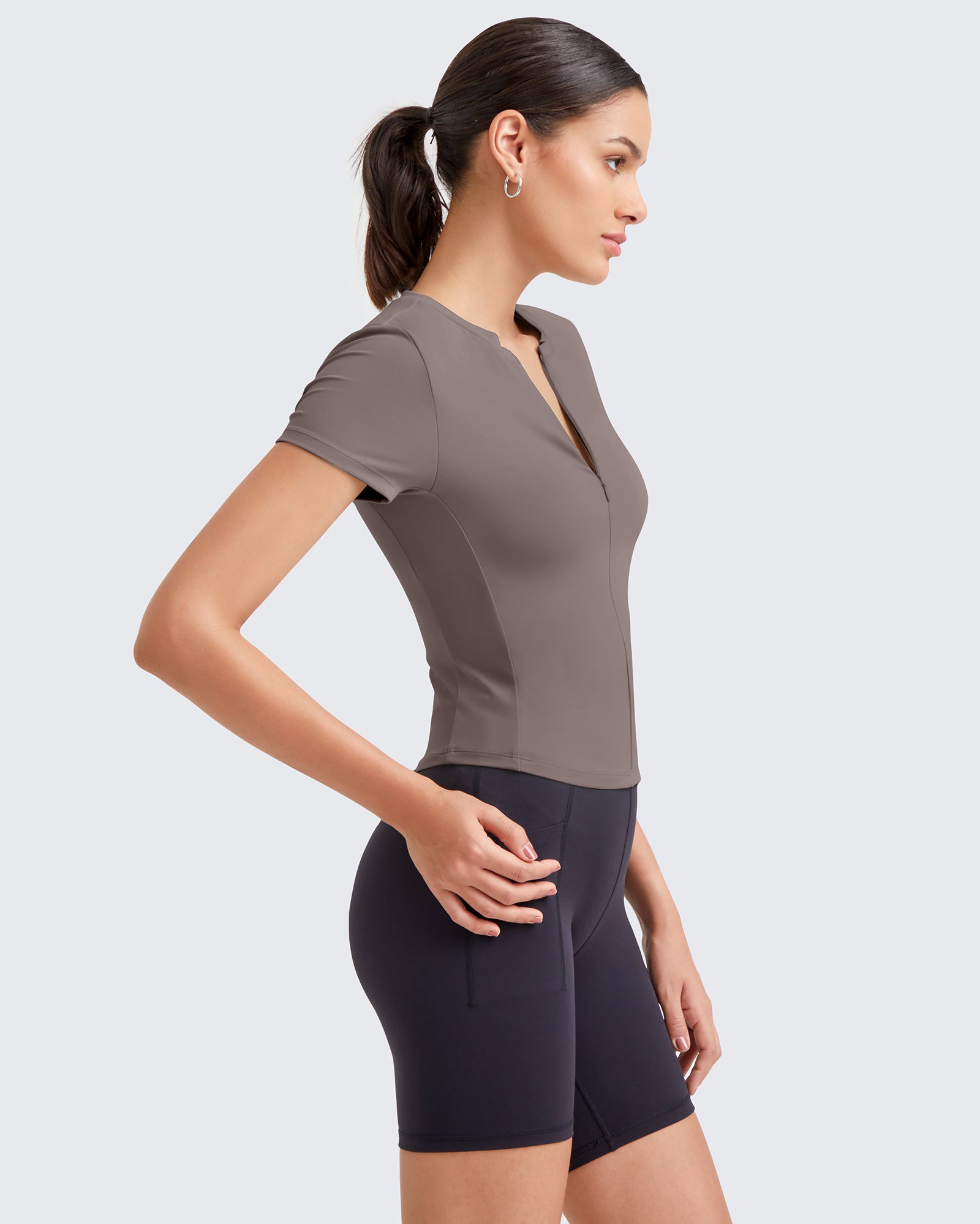 G4Free - BareFeel Half Zip Slim Fit Athletic Shirts -GF25K335DA-S