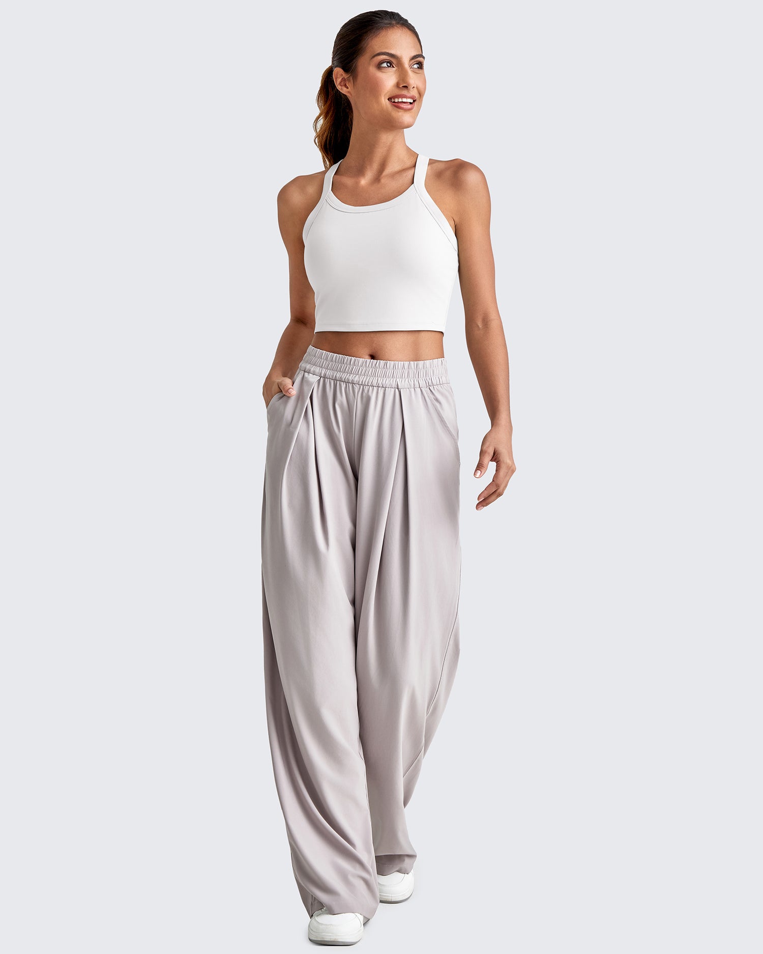 G4Free - BareFeel Racerback Cropped Sports Bra -GF25L448CA-S