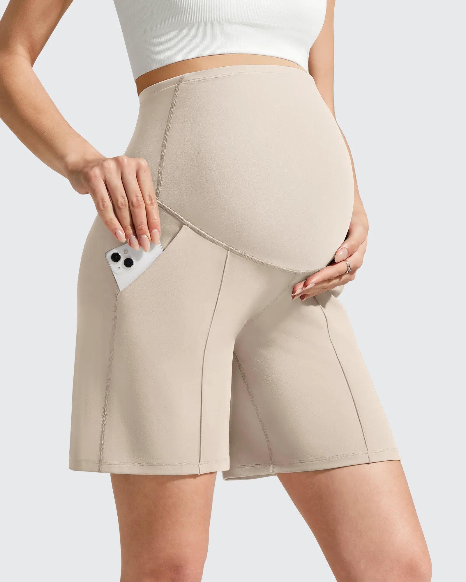 G4Free - Evergoing Front Pleats Pockets Maternity Shorts -GF26EY794F001A-S