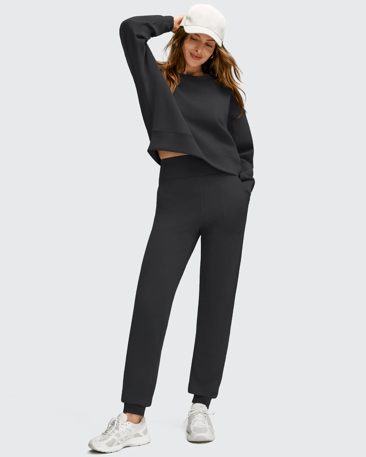 G4Free - Fleece Lined Elastic Cuff Pockets Workout Joggers -GF25D643AA-S