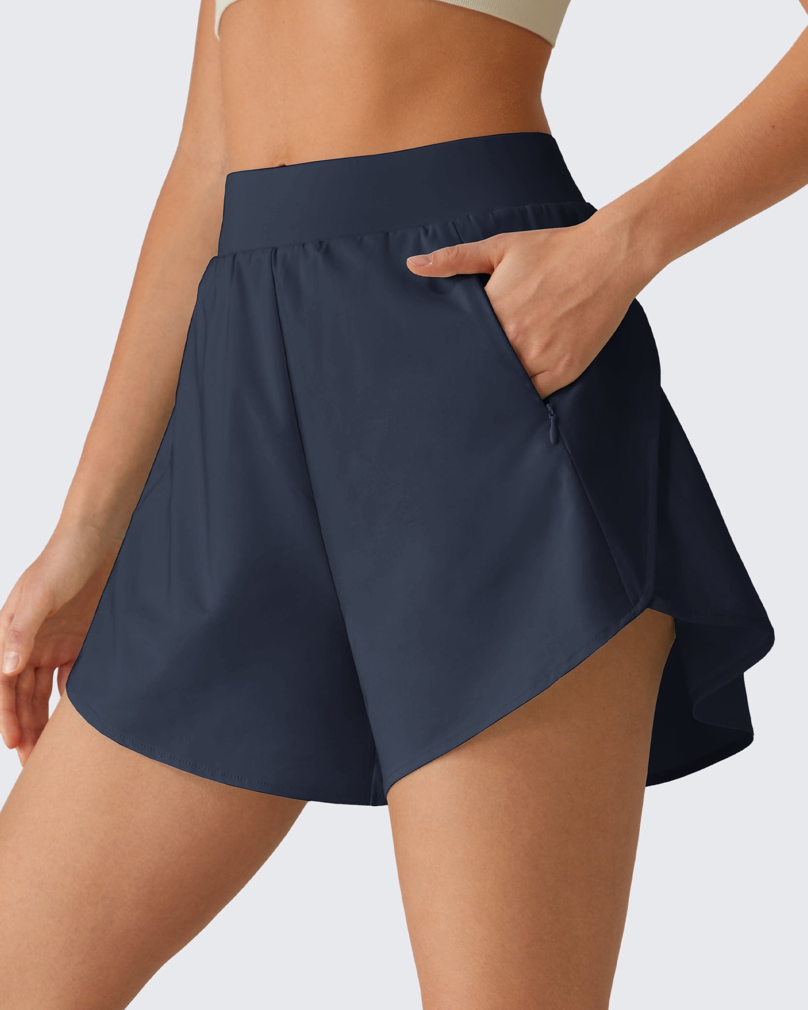G4Free - G4Free Chillwhisp 2.5" Dolphin Hem Running Shorts with Pockets -GF26E842A001A-S