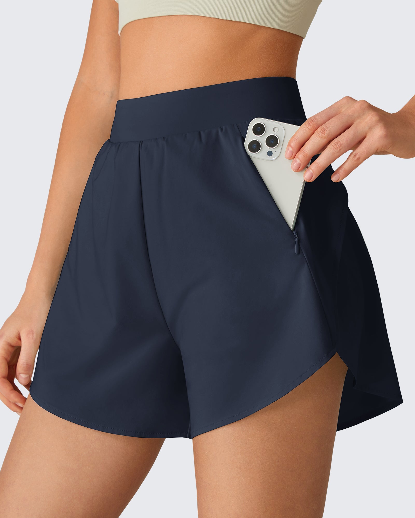 G4Free - G4Free Chillwhisp 2.5" Dolphin Hem Running Shorts with Pockets -GF26E842A001A-S