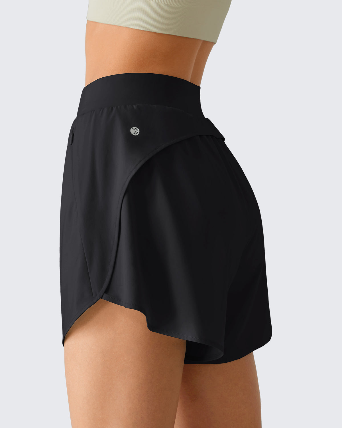 G4Free - G4Free Chillwhisp 2.5" Dolphin Hem Running Shorts with Pockets -GF26E842A001A-S