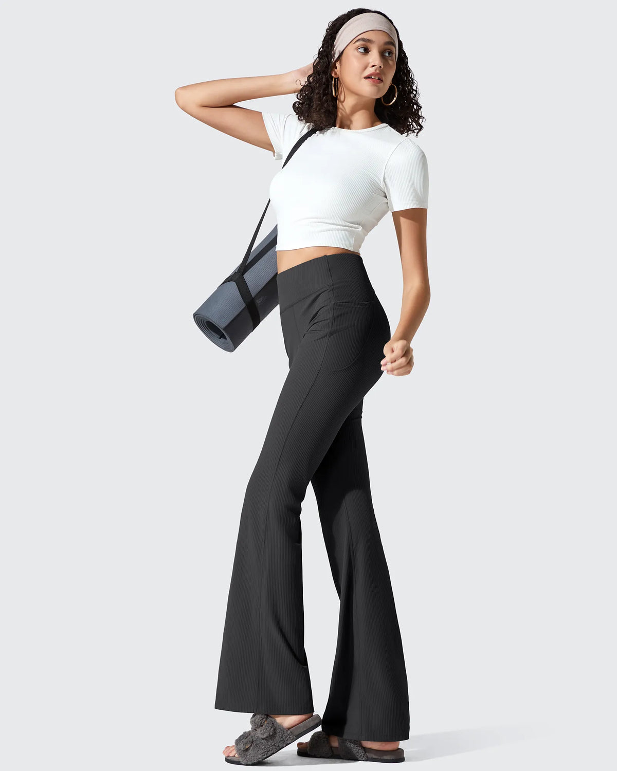 G4Free - Ribbed High Waisted Pockets Bootcut Leggings -GF25A568AA-S