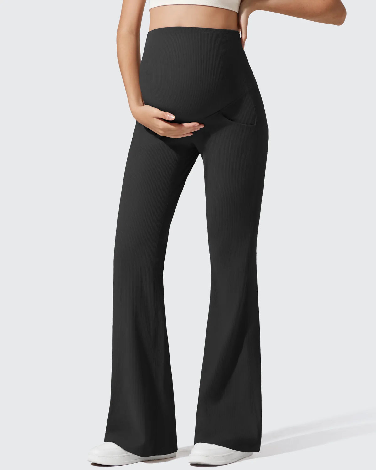G4Free - Ribbed Maternity Flare Yoga Pants with Pockets -GF25AY587AA-S