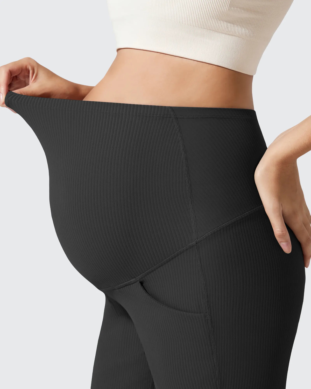 G4Free - Ribbed Maternity Flare Yoga Pants with Pockets -GF25AY587AA-S
