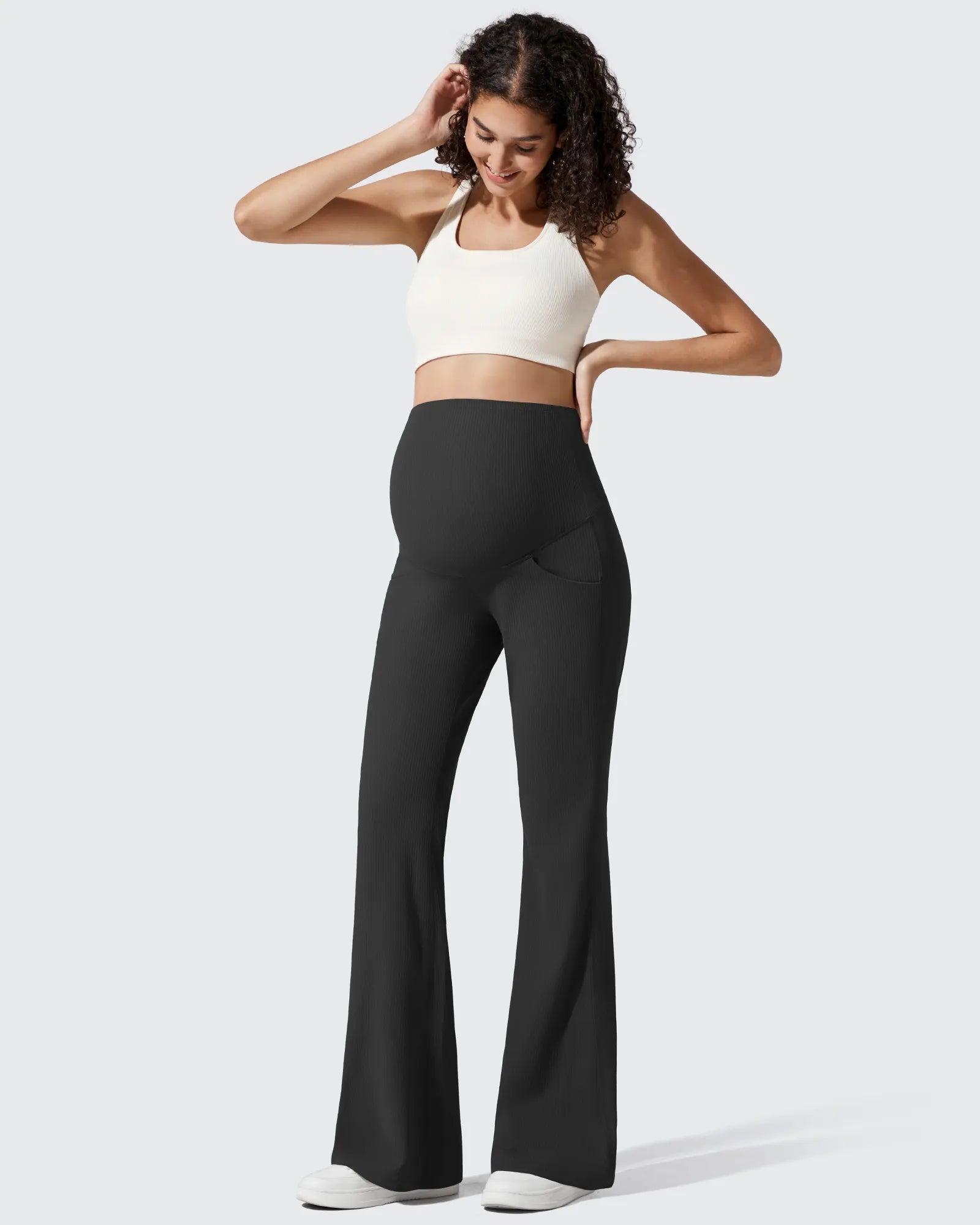G4Free - Ribbed Maternity Flare Yoga Pants with Pockets -GF25AY587AA-S