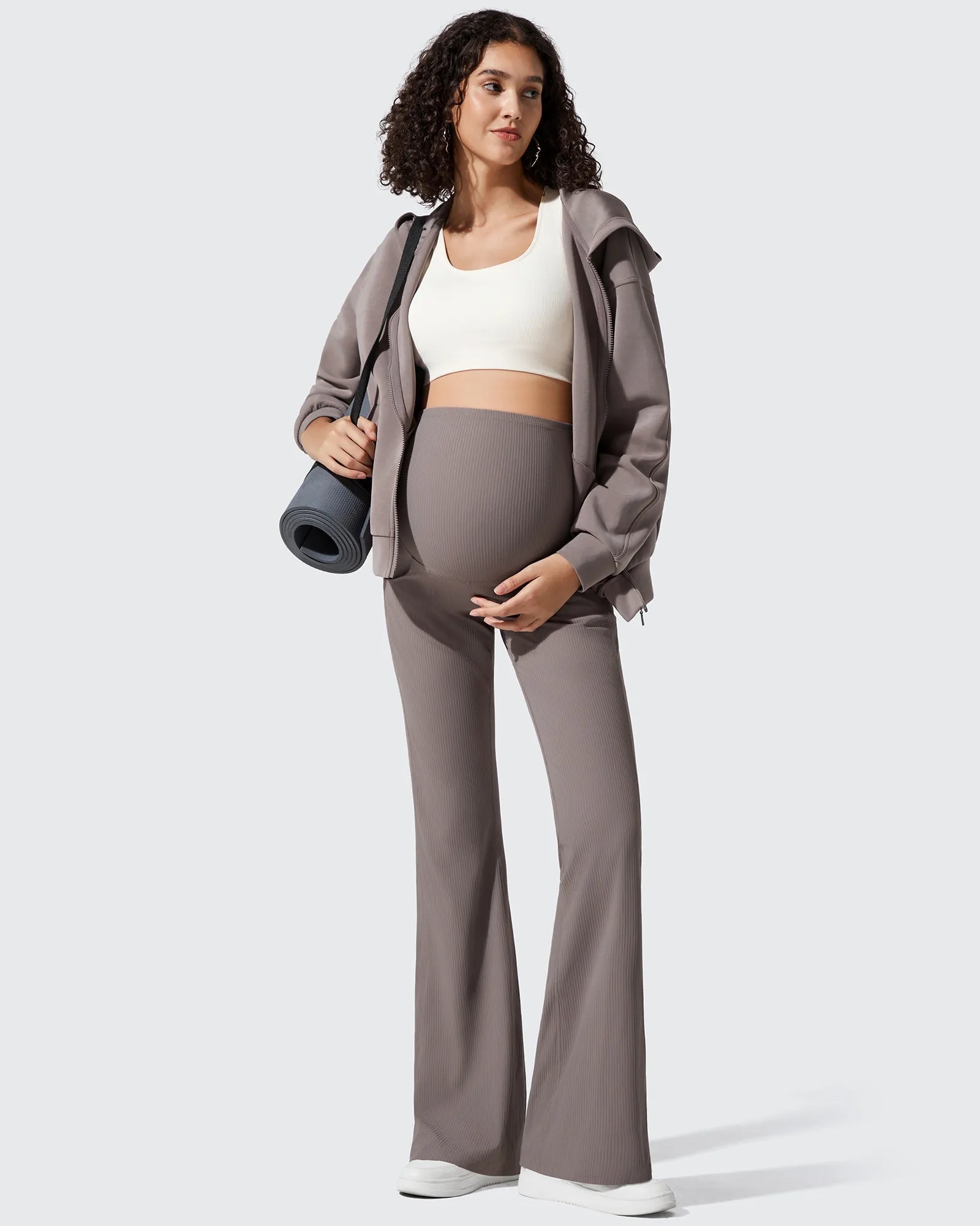 G4Free - Ribbed Maternity Flare Yoga Pants with Pockets -GF25AY587AA-S