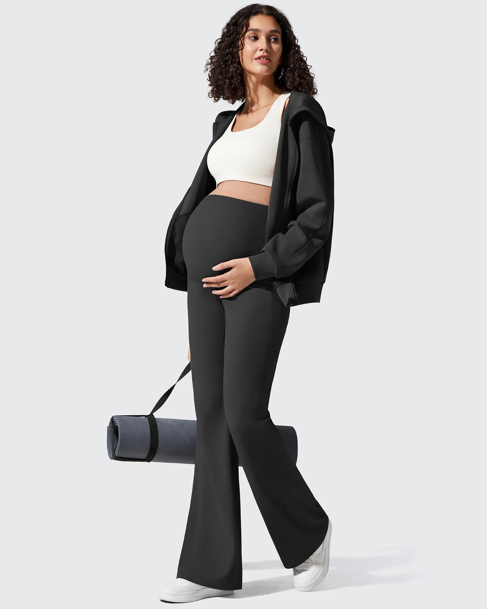 G4Free - Ribbed Maternity Flare Yoga Pants with Pockets -GF25AY587AA-S