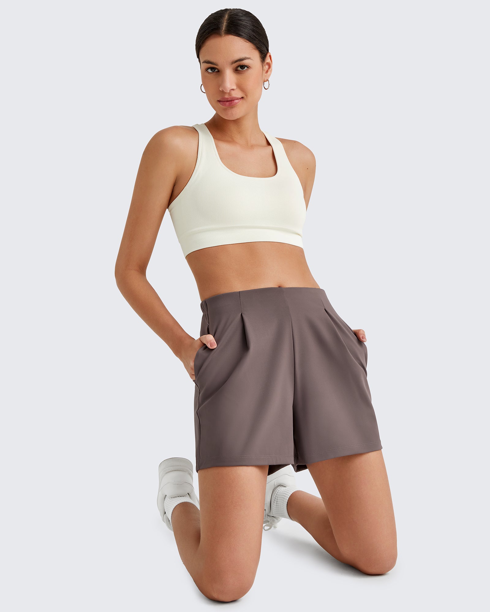 G4Free - ShiftReady High-Rise Pleated Work Shorts 5'' -GF25E395FA-S